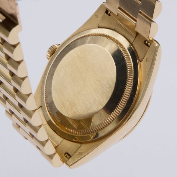 Rolex Day-Date 118238